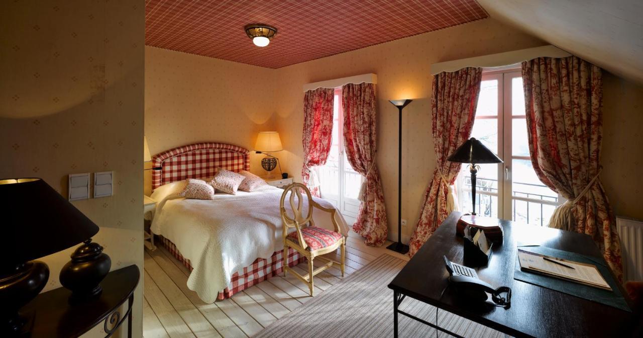Chateau De Germigney Port-Lesney Room photo